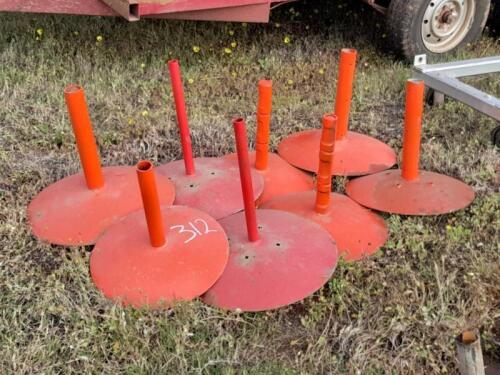 Eight Tractor Stands (orange)