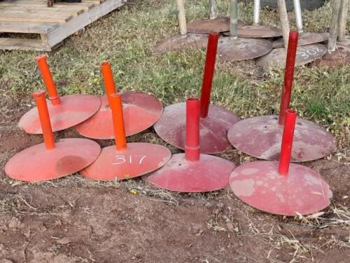 Eight tractor stands (orange & red)