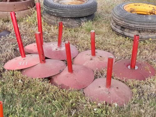 Eight Tractor Stands (red)