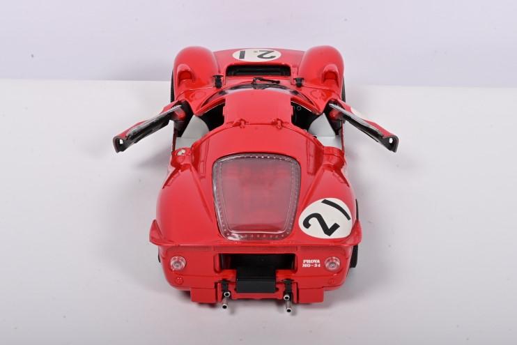 1/18 Ferrari 330 P4 Spider ◇ Le Mans & Daytona Legend