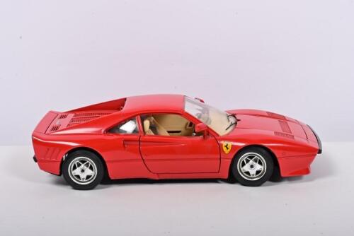 FERRARI: A 1:18 scale Bburago 1984 Ferrari GTO