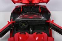 FERRARI: A 1:18 scale Maisto Ferrari F50 - 5