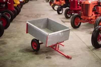 TRAILER: A small aluminium box trailer