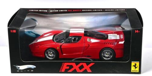 FERRARI: A 1:18 scale Hotwheels ELITE Ferrari FXX