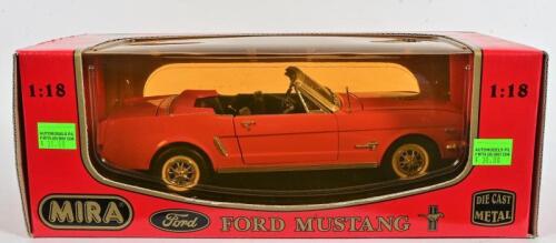 FORD: A 1:18 scale Mira Golden Line 1964 1/2 Ford Mustang, loose in box