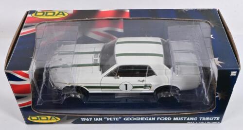 FORD: A 1:18 scale DDA 1967 Ford Mustang as raced by Ian "Pete" Geoghegan, in double fitted box
