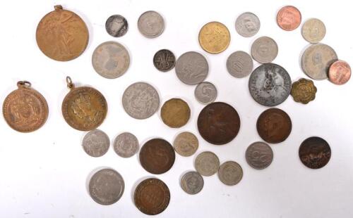 COINS/MEDALLIONS: A collection of coins and medallions including Australian pennies/ halfpennies, Singaporean cents with various other international coins; together with three medallions including a brass 'THE GREAT WAR FOR CIVILISATION 1914 - 1919' meda
