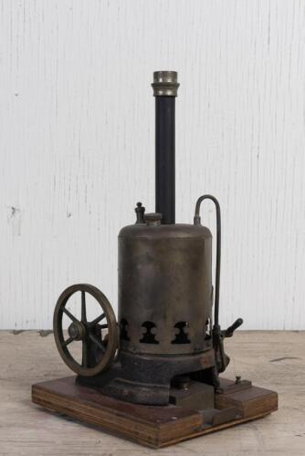 DONKEY ENGINE: A vintage steam donkey engine, 31cm high
