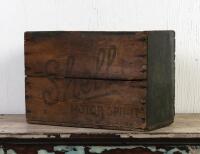 SHELL: A vintage Shell motor spirit wooden box, 37cm high, 54cm wide, 27cm deep