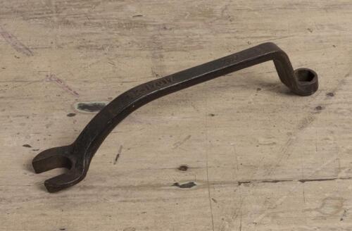 FORD: A vintage Ford spanner, embossed 52-17017 with the Ford logo, 24cm long