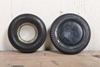 DUNLOP: Two Dunlop novelty ashtrays in the form of a tyre, one Bakelite inserts, 15.5 and 15cm diameter - 2