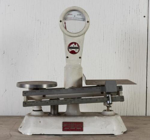 SCALES: A set of vintage Wedderburn shop scales, 49cm high