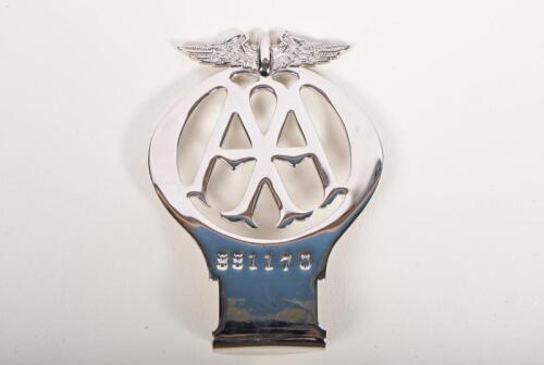 AUTOMOBILE ASSOCIATION: An Automobile Association London car badge, chrome with individual membership number '881170', 9.5cm diameter