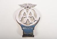 AUTOMOBILE ASSOCIATION: An Automobile Association London car badge, chrome with individual membership number '881170', 9.5cm diameter