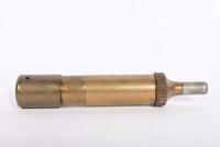 LUBRICATING GUN: A circa 1950s brass lubricating gun, in original box, 14cm long - 2