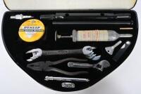 JAGUAR: A 1960s Jaguar Mk 10 420G complete and correct tool kit, in original case - 2