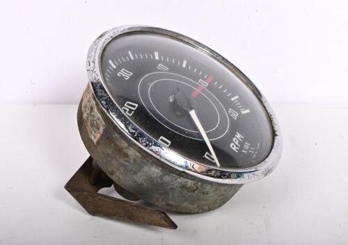 TRIUMPH: A TR3/TR3A Jaeger 60 RPM tachometer rev counter gauge