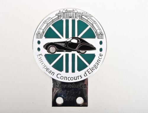 EUROPEAN CONCOURS D'ELEGANCE: A 2002 European Concours d'Elegance enamelled chrome commemorative badge, 10.5cm diameter
