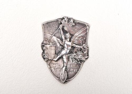 MILAN: A 1905 pressed continential silver badge 'FESTA DELLA TURISTA NAZONE' , 4 x 3cm