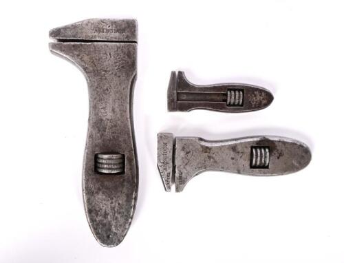 ABINGTON: Three 1940s adjustable spanners, longest 15cm