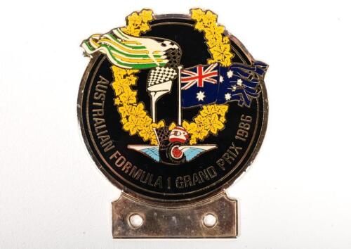 AGP: A 1986 Australian Grand Prix Formula 1 commemorative grill badge