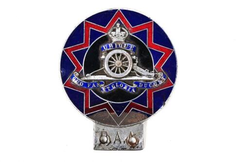 ROYAL ARTILLERY: An early Royal Rigiment of Canadian Artillery enamel grill badge