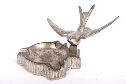 S.S: An original Standard Swallow S.S (later Jaguar) dealer showroom&nbsp;ashtray, cast in bronze, measures approximately 16cm wide, 9.5cm high. Circa 1920'S/1930's.