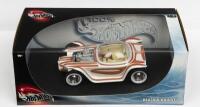 HOT WHEELS: A NOS 1:18 scale Hot Wheels "Beatnik Bandit" die-cast model