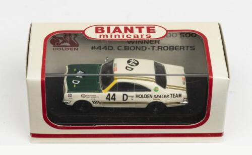 HOLDEN: A NOS 1:64 scale Biante Holden HT Monaro Bathurst Winner 1969 "Holden Dealer Team" Bond/Roberts #44D die cast model