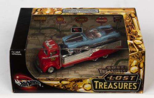 HOT WHEELS: A NOS Hot Wheels Twin Set "Lost Treasures" die-cast models