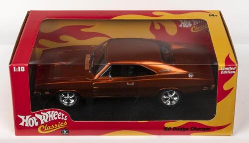DODGE: A NOS 1:18 scale Hot Wheels Dodge 1969 Charger die-cast model
