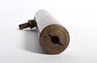 ENOTS: An original brass Enot High Pressure Oil Can - No.10A, with release button - 3
