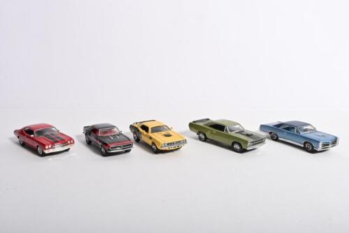 MATCHBOX (M.O.Y): Five Matchbox Model of Yesteryear models in 1:43 scale. 70 CHEVELLE SS 454, '71 PLYMOUTH CUDA 440, '67 PONTIAC GTO, '70 PLYMOUTH ROAD RUNNER, '68 CAMARO SS396 models