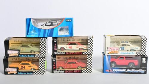 AMERICAN RACING: A group of seven 1:64 scale models including American racing cars, Dodge truck, Fiat Panda 4x4 from Torino 2006