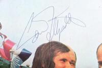 FITTIPALDI: A September 1972 issue of 'Manchete' colour booklet. Booklet signed by numerous F1 drivers including Mike Hailwood, Jose Carlos Pace, John Surtees, Wilson Fittipaldi Jr, Henri Pescarolo, Tim Schenken, Emerson Fittipaldi - 4