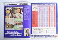 FITTIPALDI: A September 1972 issue of 'Manchete' colour booklet. Booklet signed by numerous F1 drivers including Mike Hailwood, Jose Carlos Pace, John Surtees, Wilson Fittipaldi Jr, Henri Pescarolo, Tim Schenken, Emerson Fittipaldi - 12