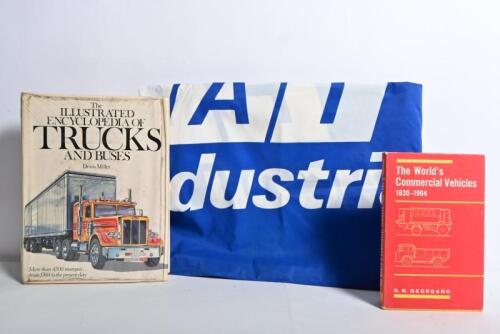FIAT: A large flag for FIAT trucks - 'FIAT veicoli industriali, IVECO Industry Corporation'