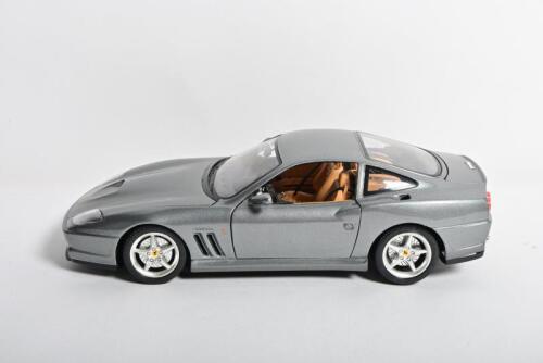 FERRARI: A 1:18 scale Bburago 1996 Ferrari 550 Maranello