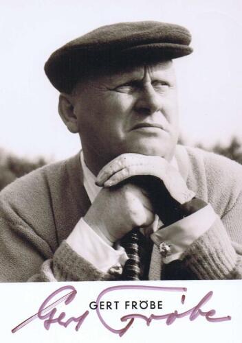 JAMES BOND: A black and white postcard of actor Gert Frobe as Mr Auric Goldfinger, autographed