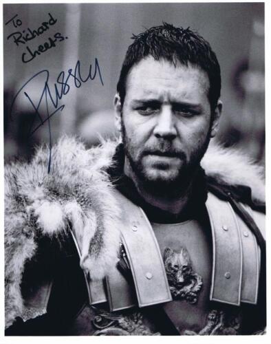 GLADIATOR: A black and white portrait of Russell Crowe as Maximus from film 'Gladiator', personally inscribed and signed by Russell Crowe