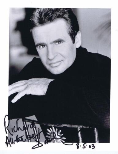 MONKEES:&nbsp;A black and white&nbsp;picture of Davy Jones&nbsp;from the Monkees, picture signed by Davy Jones&nbsp;with personalised message; picture measures approximately 20cm wide, 25.5cm high overall