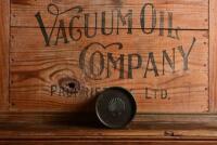 SHELL: A 1930s Australian"Shell Hi-Pressure Grease" one pound tin, printed to base "Dominion Can Melb" - 5