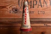 ATLANTIC: An early "Atlantic Union Oil Company" embossed one pint oil bottle, with original "Atlantic Heavy SAE 40" tin pourer and dust cover, with rivet air hole - 3