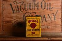 SHELL: A 1930/40s "Shell Hand Separator Oil" one imperial ounce tin, marked to base: Dominion Can Melb