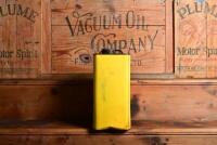 SHELL: A circa 1970s one gallon 'Shell Donax. U 38210 tin - 2