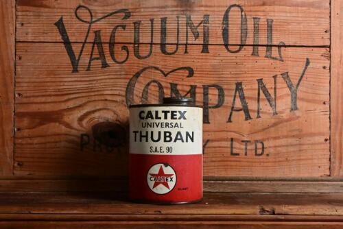 CALTEX: A 1930/40s "Caltex Universal Thuban SAE 90" one quart oil tin