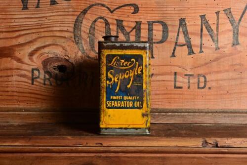 LISTER: An early "Lister Sepoyle Finest Separator Oil" square one pint oil tin, no lid