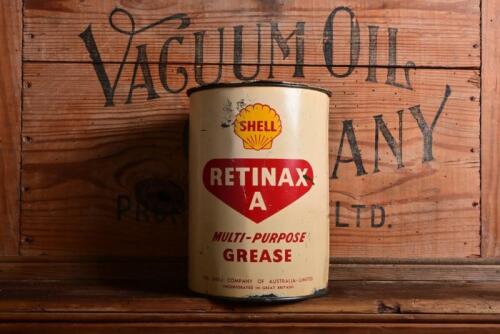 SHELL: An Australian circa 1950s five pound Shell 'Retinax A' grease tin