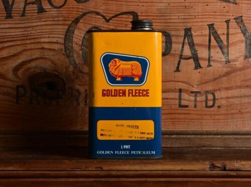 GOLDEN FLEECE: One pint Golden Fleece anti-freeze tin, 18cm high
