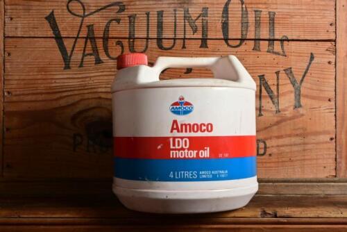 AMOCO: An Australian circa 1980s 4 litre plastic Amoco LDO motor oil bottle